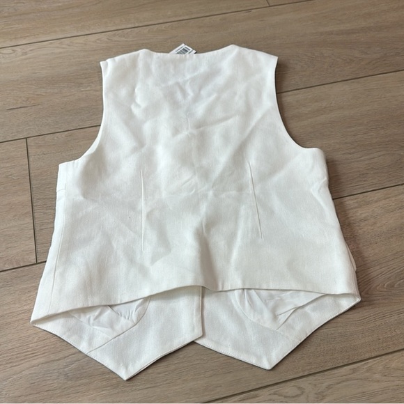 SIR the label White Linen Blend ‘Clemence’ Vest - Size Small - Picture 3 of 3